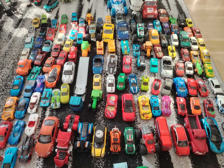 Mini colectie masinute!