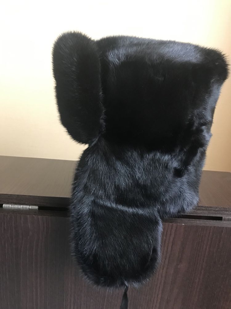 Норковую новую шапку ушанку