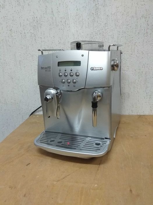 Кафеавтомат Saeco INCANTO-De Luxe S-Class