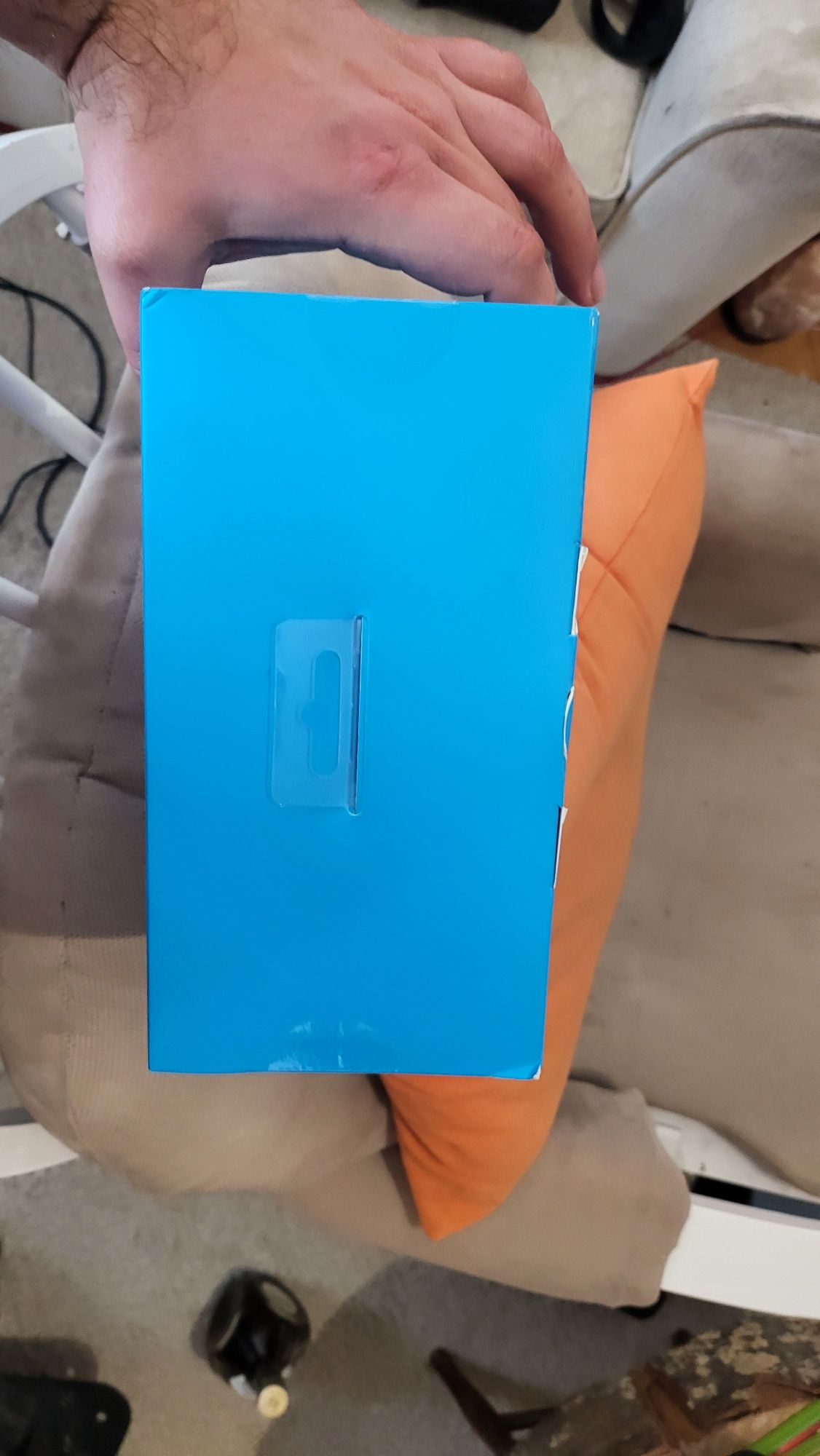 Чисто нови Запечатани Геймърски слушалки Logitech g332