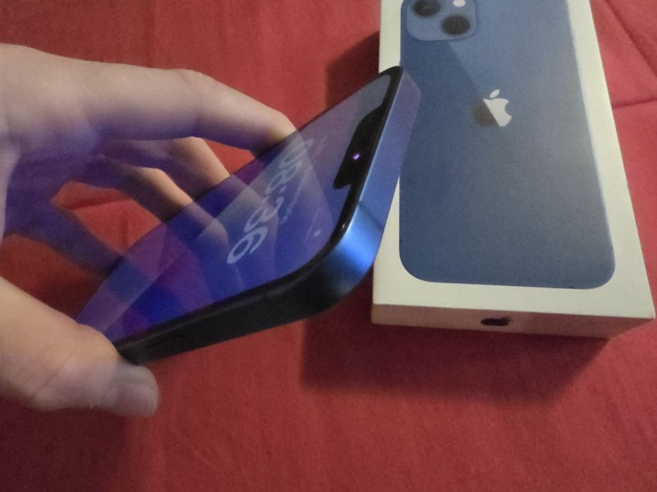 -Iphone 13, ca Nou, 128Gb, 6Ram, Blue, bat: 100%, ireprosabil, nici un