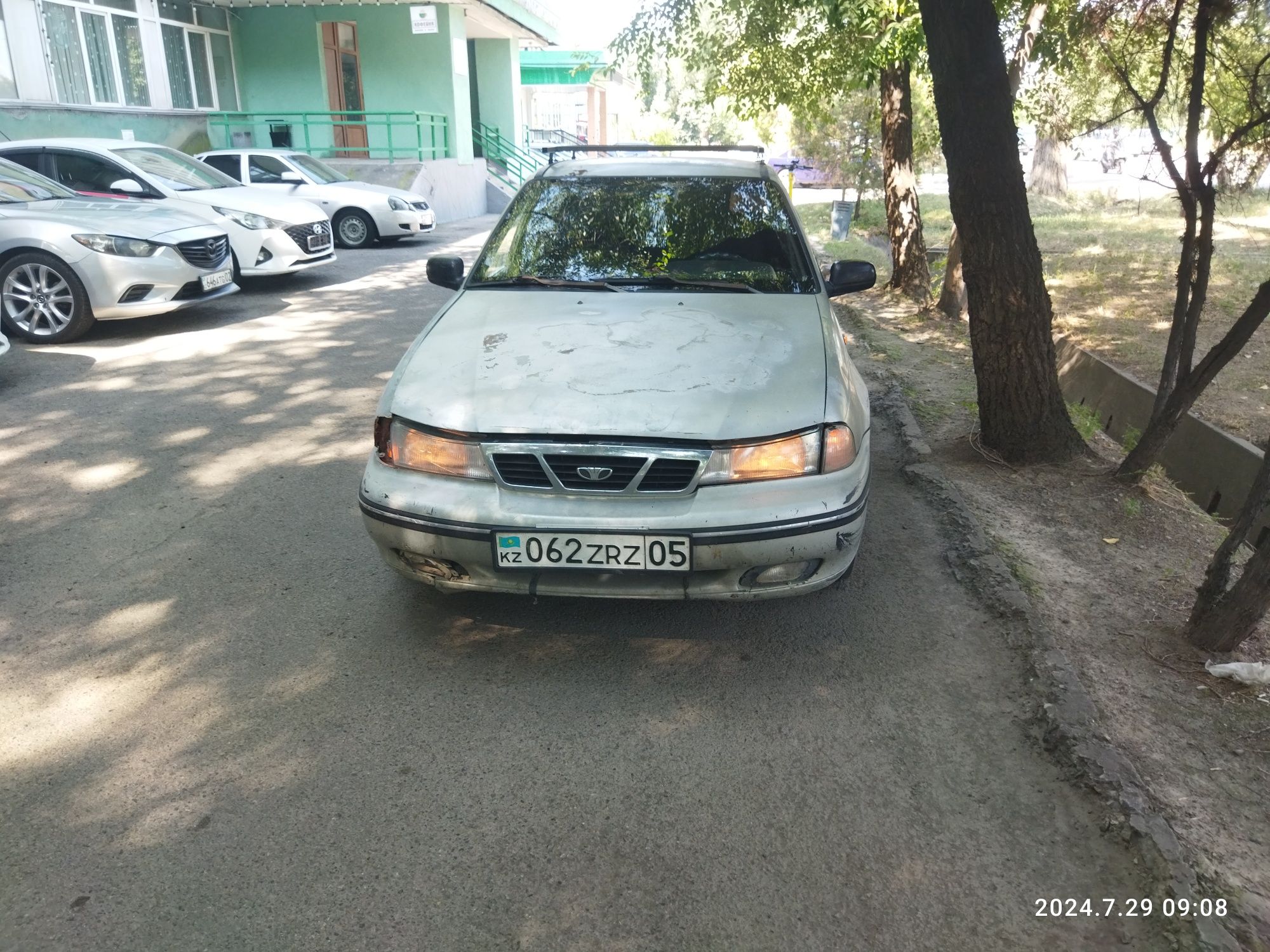 Нексия 1 срочно продам