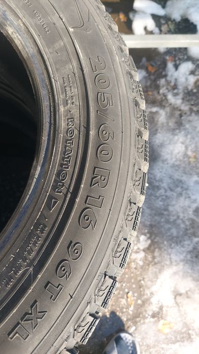 Автошины шипованая зимняя