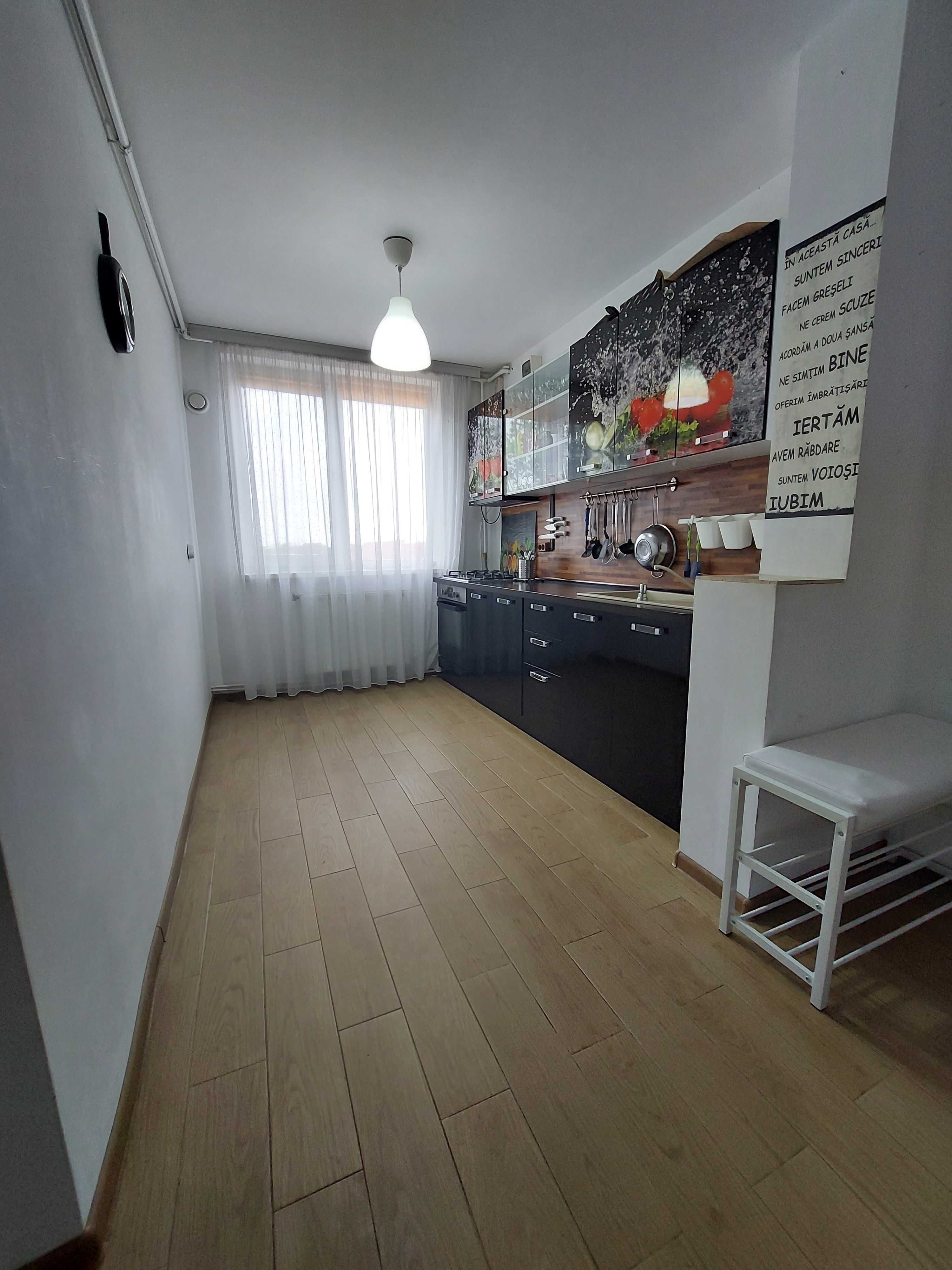 Apartament 3 camere