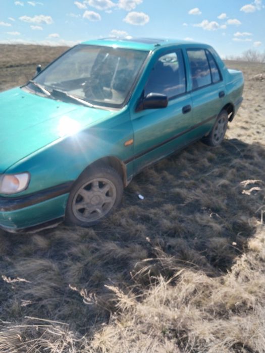 Продам Ниссан Санни на хаду газ бензин