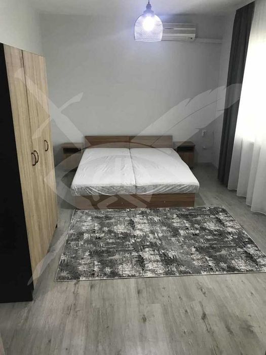 Дава се под наем Тристаен апартамент в Варна, ВИНС - 75 кв.м за 750 € - Снимка #2