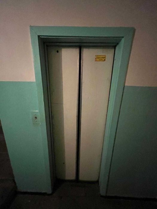 Продается 3 комн.кв. Красина 8/1