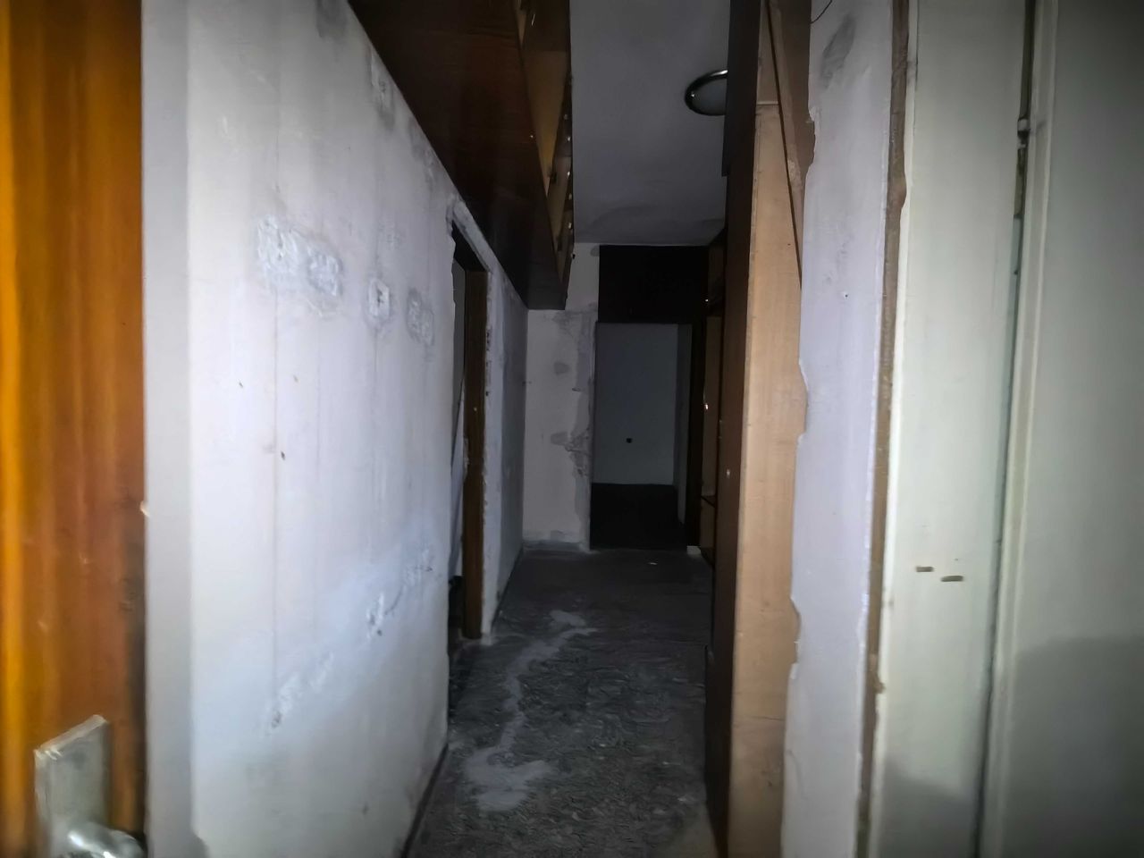 Продава се Двустаен апартамент в Ямбол, Граф Игнатиев - 63 кв.м за 1143 €/кв.м - Снимка #12