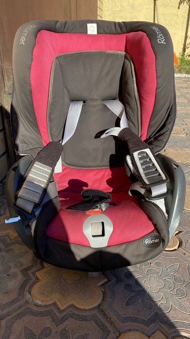 Продам детское автокресло. Возраст от 1 до 6 лет