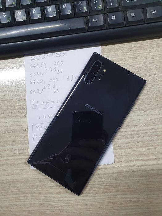 Samsung Note 10+ 12/256Gb продам
