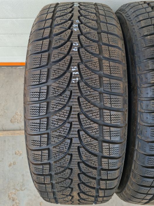 Зимни гуми 2 броя BRIDGESTONE Blizzak LM80 235 60 R18 дот 1619