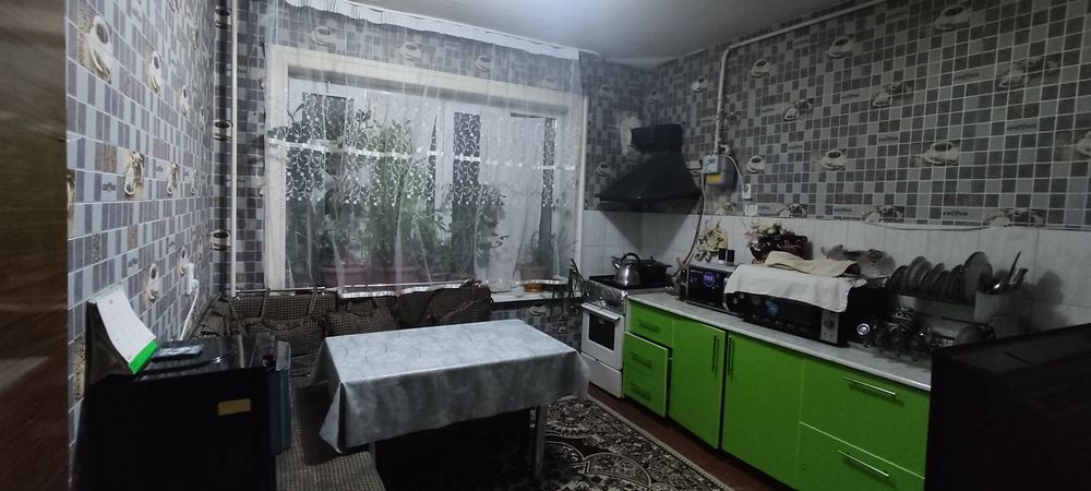 Квартира сотилади аэропорт худудида