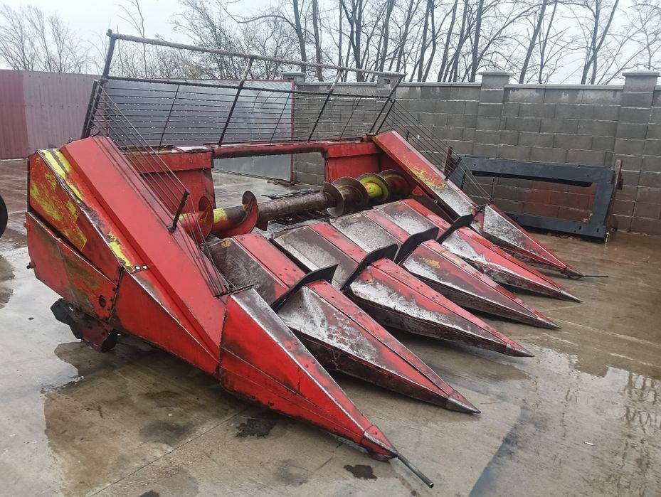 Echipament / Heder / Masa porumb 4 / 5 / 6 rânduri Piese Oros