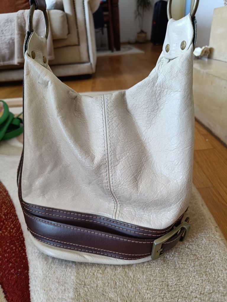 Geantă rucsac Caspar TL721 2 în 1 din piele moale nappa