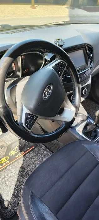 Продается LADA Vesta SW cross Mulnimedia
