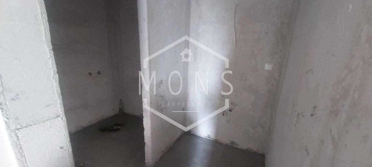 Продава се Многостаен апартамент в Севлиево - 157 кв.м за 764 €/кв.м - Снимка #12