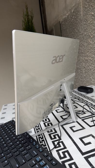 All in One Acer Aspire 22" UltraThin J5005/8GB/120GB