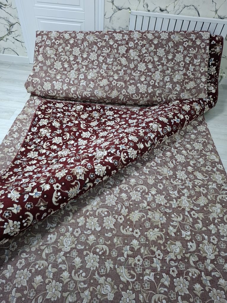 Metrajli gilam sotiladi