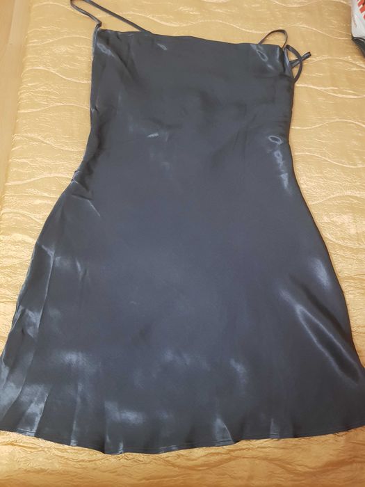 Нова дамска рокля