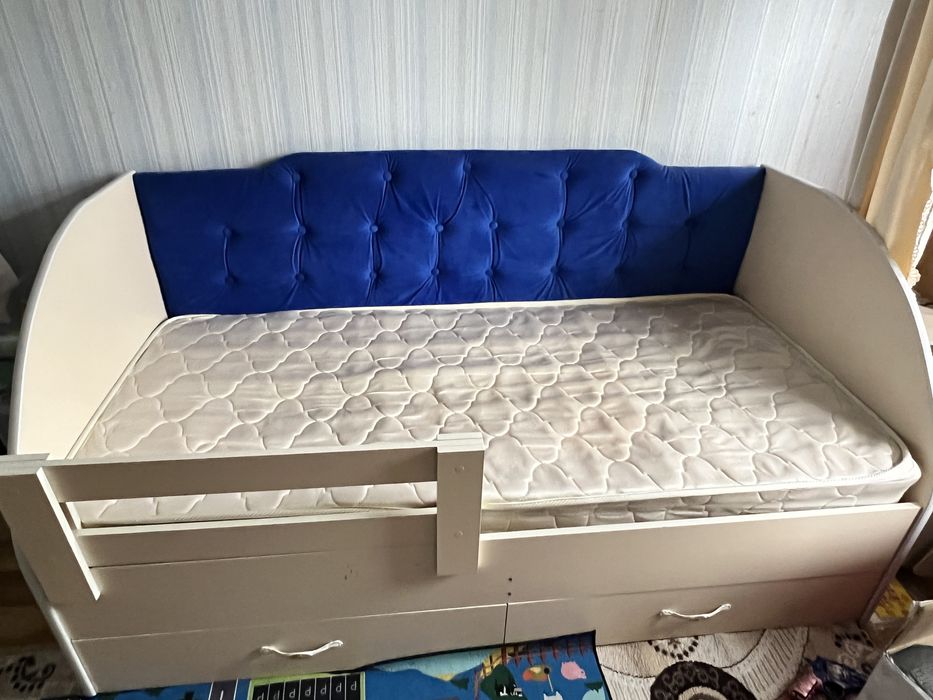 Продам детскую кровать