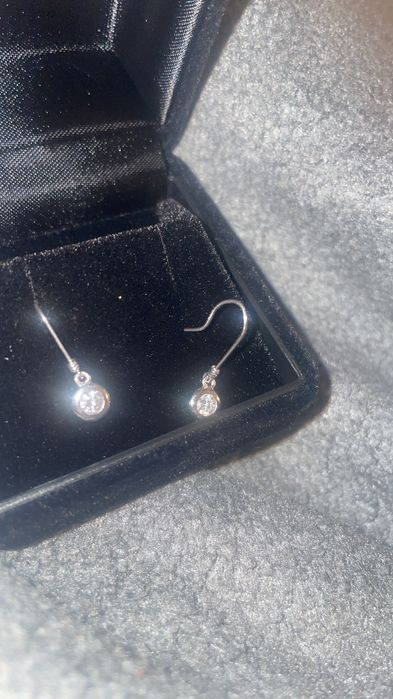 Cercei din platina cu diamante