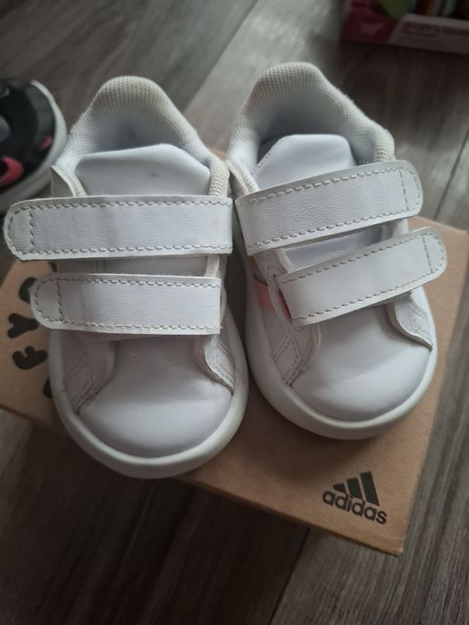 Мратонки Adidas GRAND