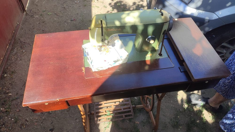 Vand masina de cusut Ileana