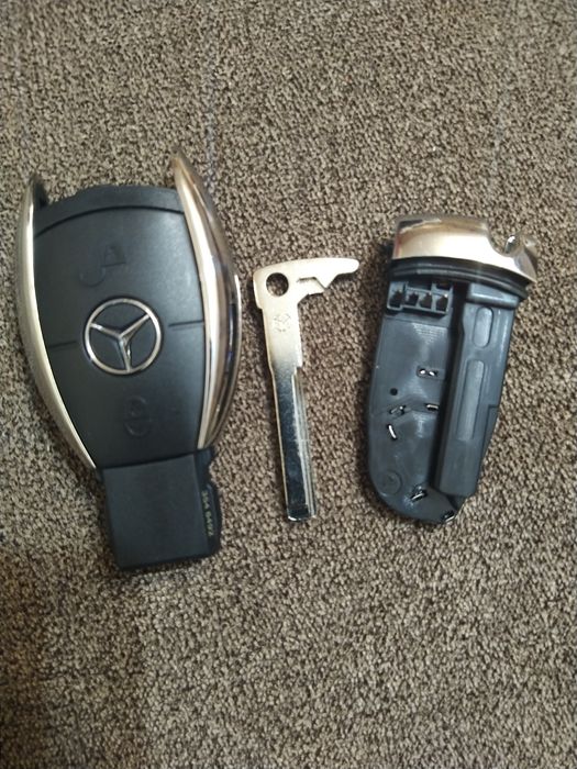 Ключ Мерцедес чисто нов