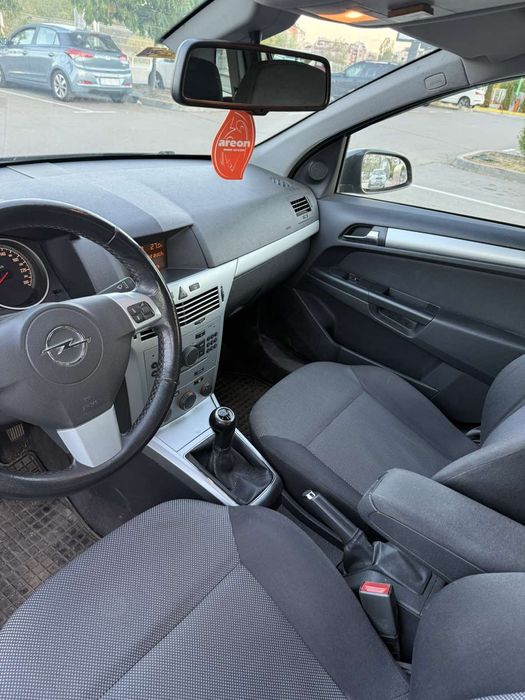 Opel Astra H 1.6i газ
