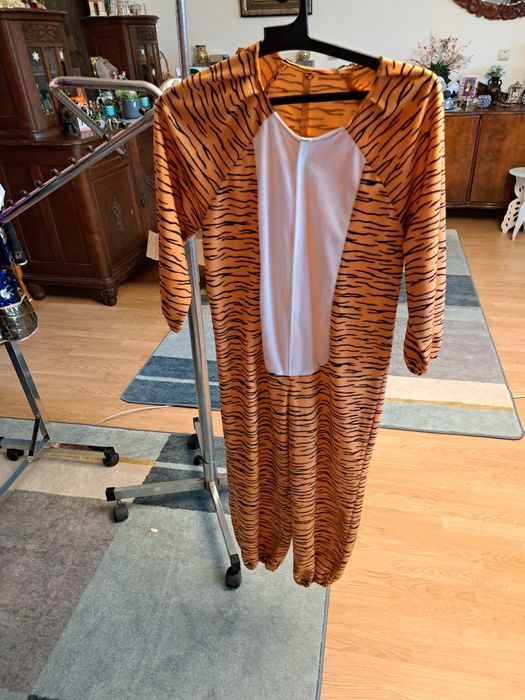 Costumații serbări