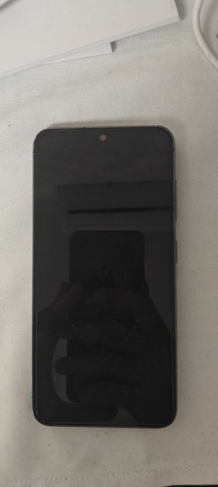 Продам телефон Samsung 23s