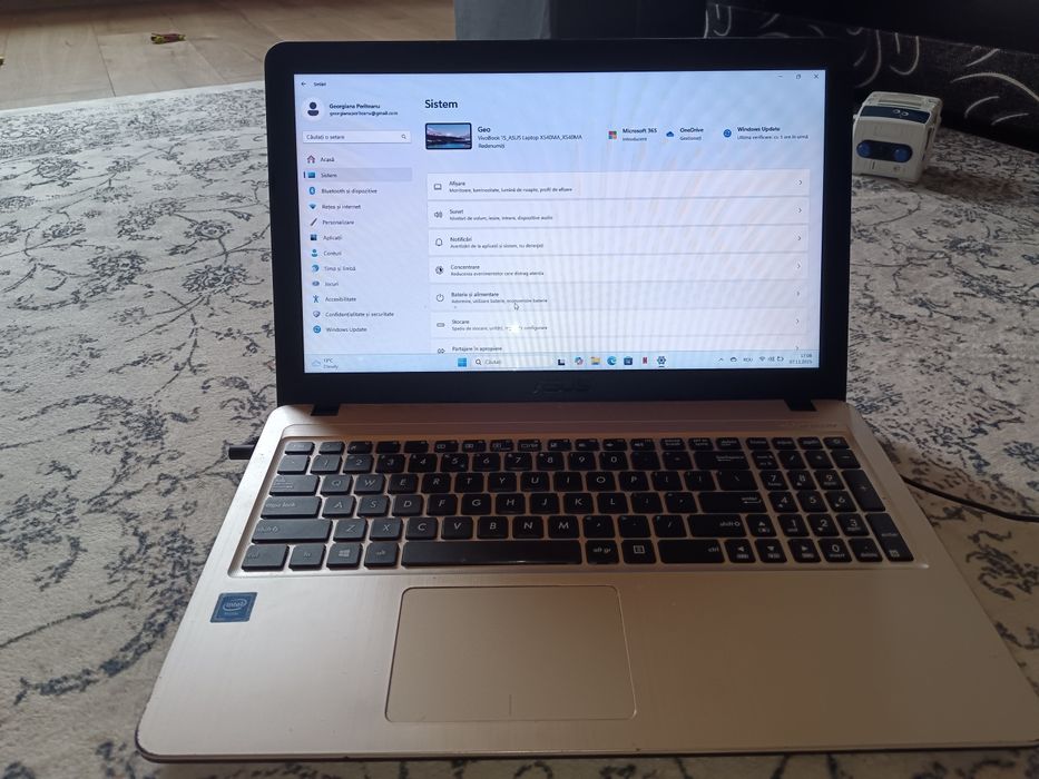 Asus vivobook 15 x540MA