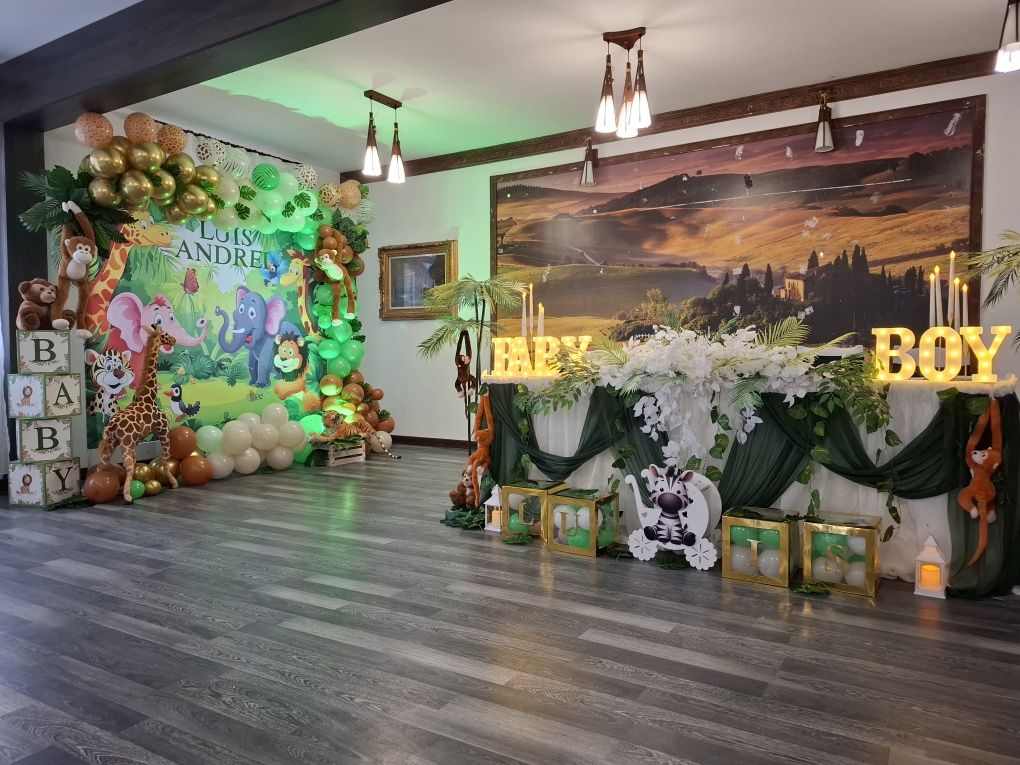 600 lei Fotocorner Arcada baloane botez, majorat, petreceri private