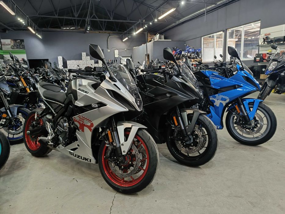 Suzuki GSX-8R M5 2025 nou prin Suzuki Constanta