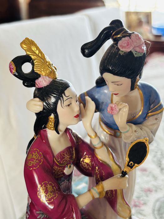 Порцеланови фигури