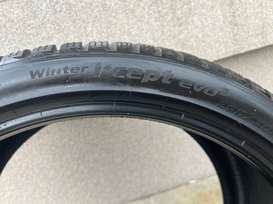 Hankook Winter i*cept evo3 W330 295/30R20 101 W XL FR