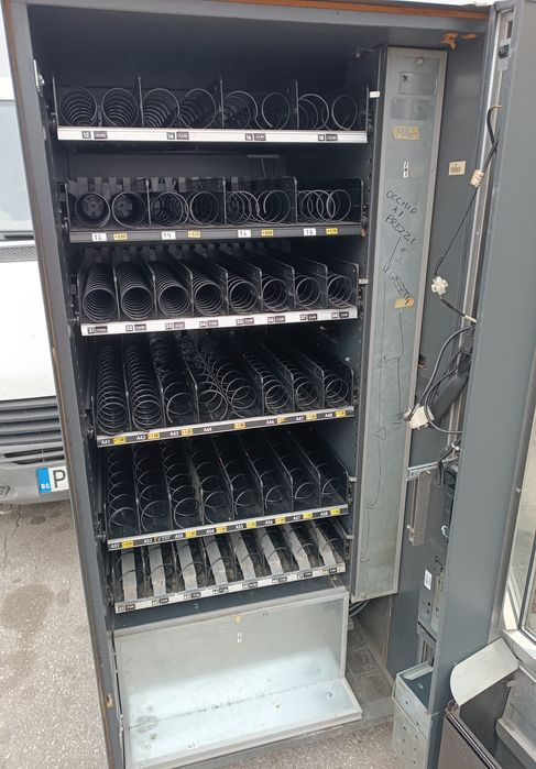 Хладилен Вендинг автомат