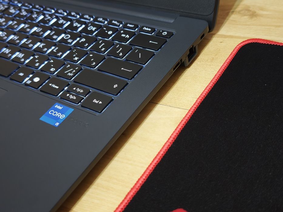 Ультрабук Asus Core i5 13-го ОЗУ 16 GB DDR 5 SSD M2 512 GB ноутбук