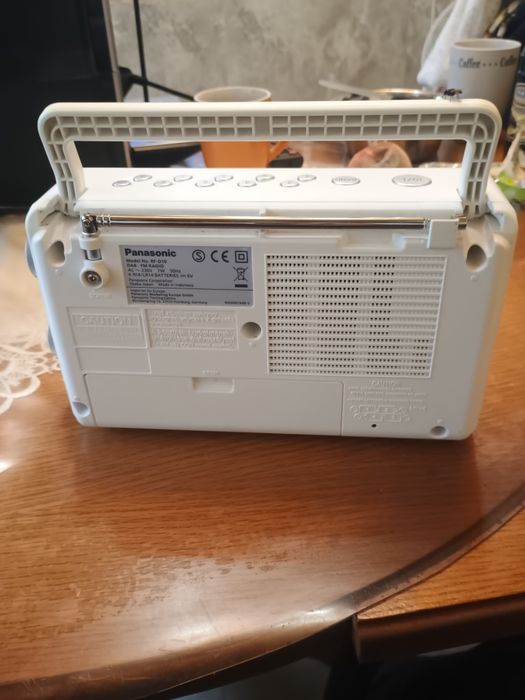 Panasonic model: RF-D10