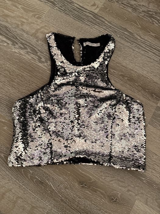 Топ с пайети, М-размер