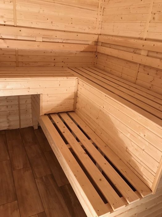 Închiriez cabana 28 Adulți +2copii