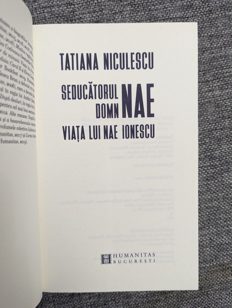 Carte Seducatorul domn Nae. Viata lui Nae Ionescu - Tatiana Niculescu