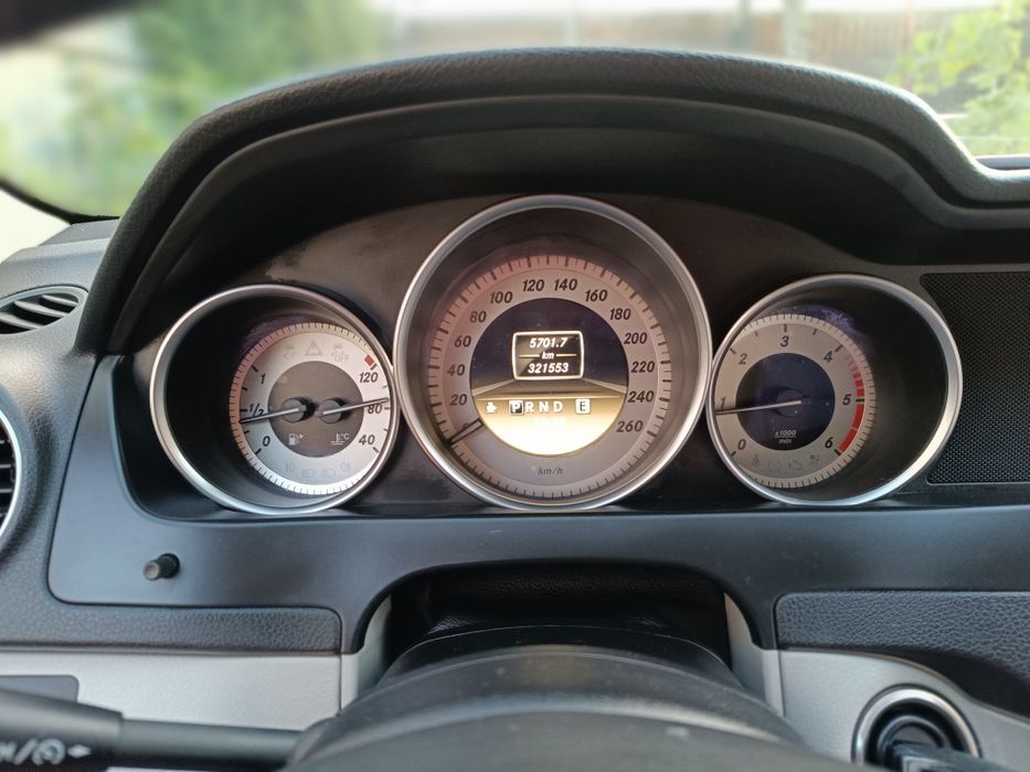 Mercedes C250 4MATIC 2.2 CDI 204 CP Full LED  Automat  2011