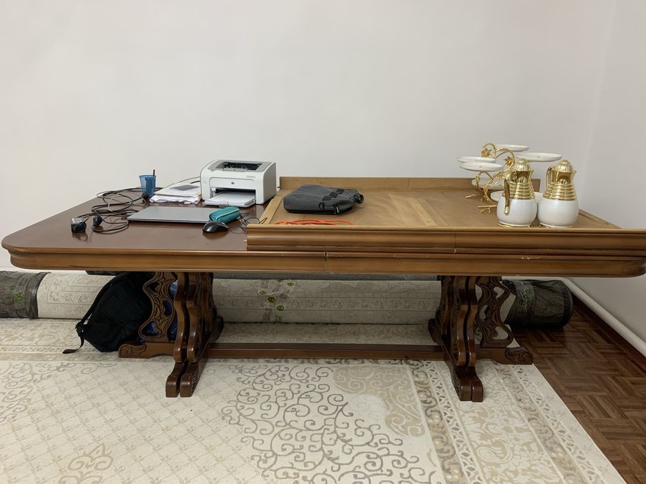 Гостиной стол сатылады 4,20