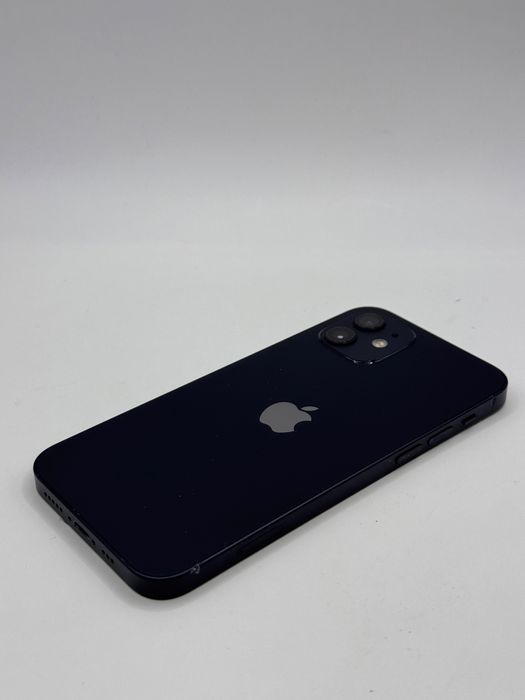 Magazin vinde iphone 12 black 64gb 87% Garantie 24 luni