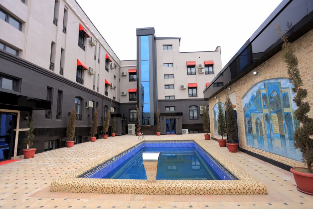 Мехмонхона сотилади