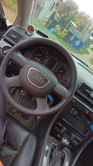 Vând audi A4 B6 1.8T