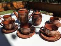 Стари керамични съдове - сервизи за чай, кафе, вази и др