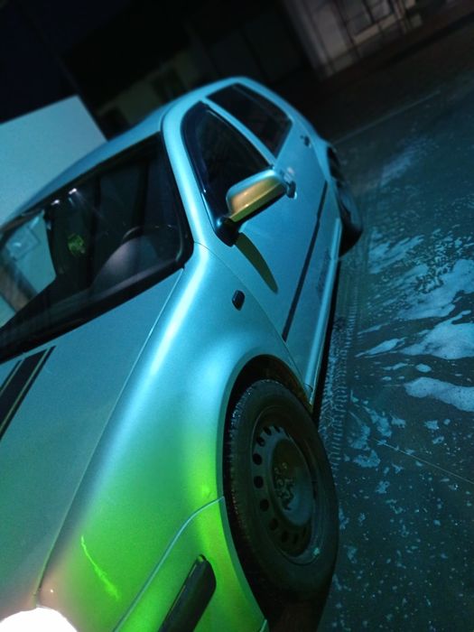 Vând Golf 4 benzina 1.6