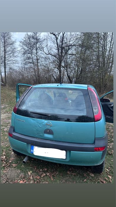 Opel Corsa verde 2003